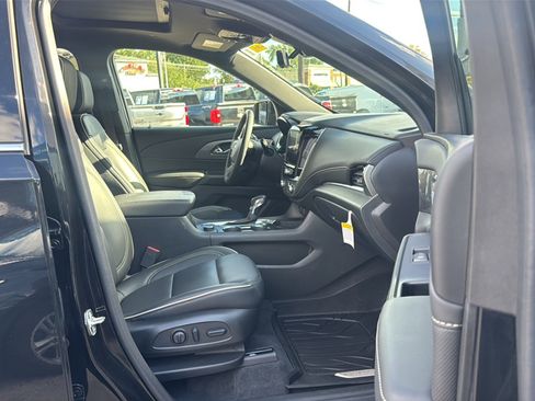 Certified 2023 Chevrolet Traverse Premier w/ LPO, 'HIT The Road' Package AWD/4WD image 14