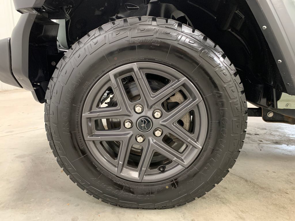 Used 2024 Jeep Wrangler Unlimited Sport AWD/4WD image 13