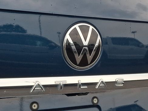 Used 2023 Volkswagen Atlas SE w/ Panoramic Sunroof Package AWD/4WD image 33