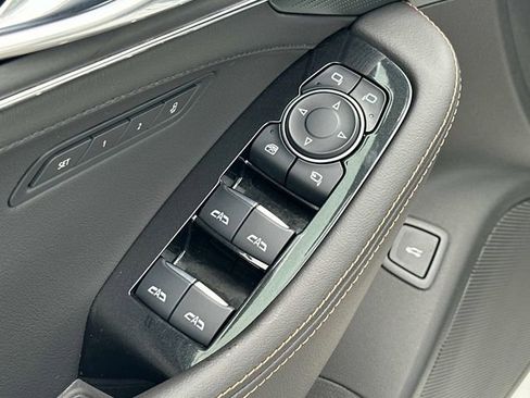 Certified 2025 Cadillac CT5 Sport w/ Technology Package image 14