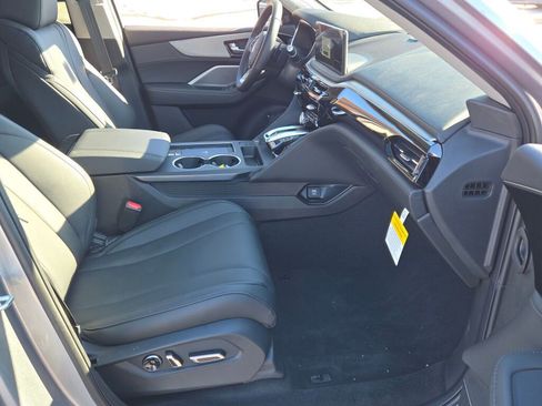 New 2026 Acura MDX SH-AWD image 6