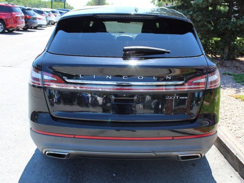 Used 2019 Lincoln Nautilus Reserve AWD/4WD image 7