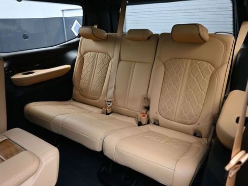 Used 2024 Jeep Grand Wagoneer Series III w/ Rear Seat Video Group 1 AWD/4WD image 19