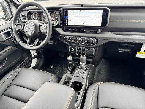 New 2026 Jeep Gladiator Sport AWD/4WD image 12