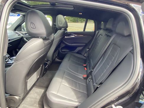 Used 2022 BMW X4 xDrive30i w/ Premium Package image 13