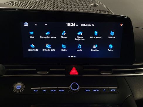 Used 2023 Hyundai Elantra SEL w/ Convenience Package FWD image 25