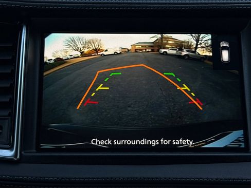 Used 2023 INFINITI QX50 Luxe image 19