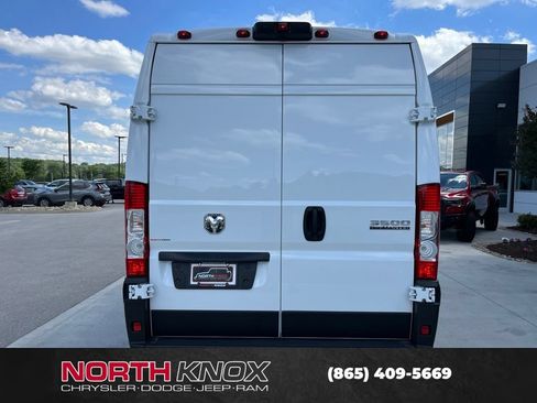 New 2026 RAM ProMaster 3500 w/ Quick Order Package 22G SLT FWD image 12