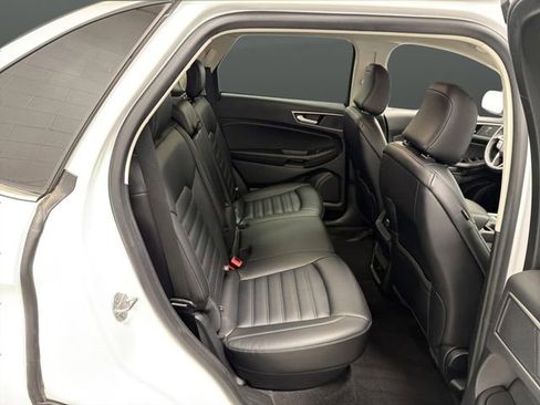 Used 2024 Ford Edge SEL image 29