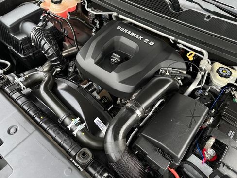 Used 2016 GMC Canyon SLT image 17