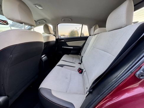 Used 2016 Subaru Crosstrek 2.0i Premium image 14