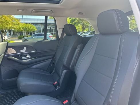 New 2026 Mercedes-Benz GLS 450 4MATIC image 22