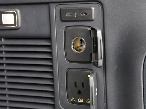 Used 2025 Ford Expedition Platinum w/ Driver's Package image 12