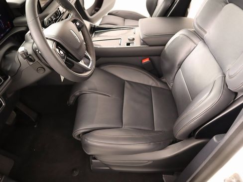 New 2025 Lincoln Aviator Reserve w/ Equipment Group 201A image 11