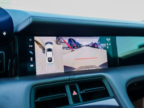 Certified 2021 Porsche Taycan image 19