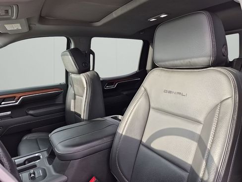 Used 2023 GMC Sierra 1500 Denali w/ Denali Reserve Package image 31