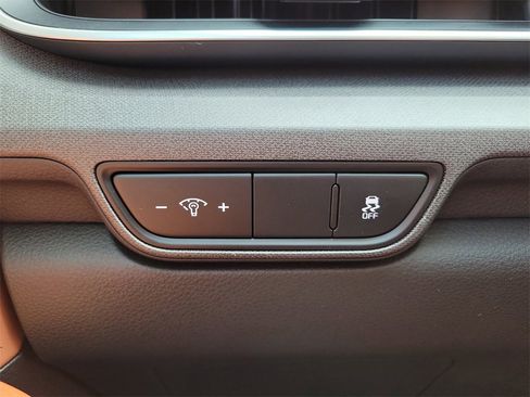 New 2026 Kia Carnival EX image 25