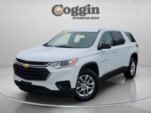 Used 2019 Chevrolet Traverse LS image 1