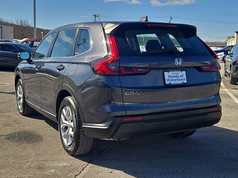 Used 2024 Honda CR-V LX image 7
