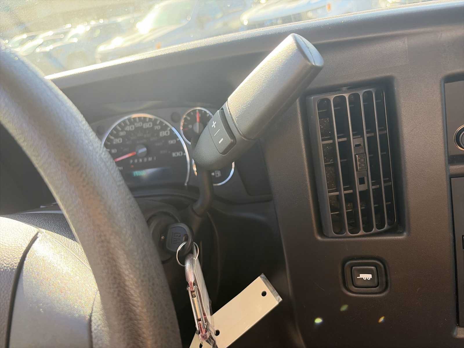 Used 2023 Chevrolet Express 2500 w/ Driver Convenience Package RWD image 19