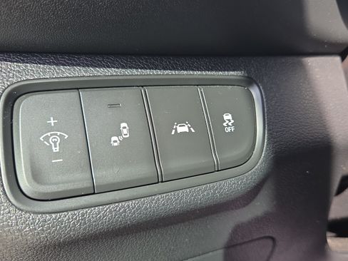Used 2019 Hyundai Santa Fe SE FWD image 34