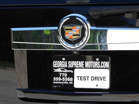 Used 2013 Cadillac Escalade Luxury RWD image 10