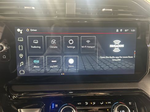 Certified 2024 GMC Sierra 1500 AT4 w/ Technology Package AWD/4WD image 15