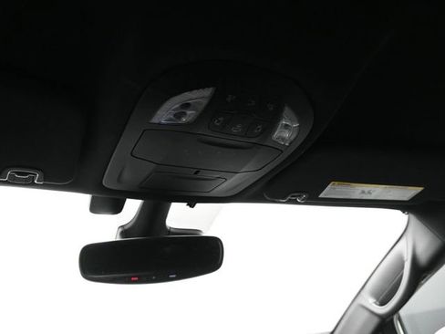 Used 2019 Chrysler Pacifica Touring-L w/ Advanced Safetytec Group image 29