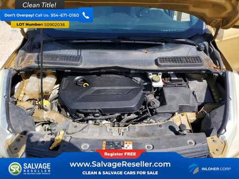 Used 2015 Ford Escape SE image 16