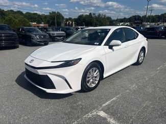 Used 2025 Toyota Camry LE FWD video 1
