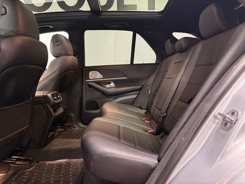 Used 2024 Mercedes-Benz GLE 450 4MATIC image 10