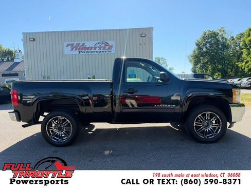 Used 2013 Chevrolet Silverado 1500 LT w/ Interior Plus Package AWD/4WD image 11