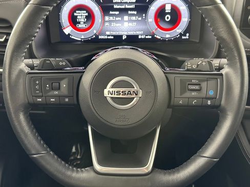 Used 2021 Nissan Rogue Platinum AWD/4WD image 32