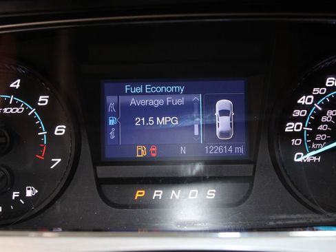 Used 2017 Ford Taurus SEL AWD/4WD image 17