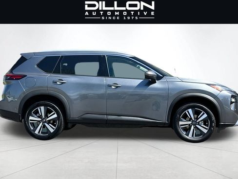 Used 2026 Nissan Rogue SL AWD/4WD image 3