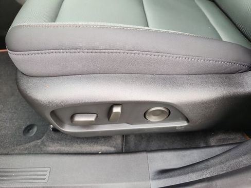 New 2026 GMC Terrain AT4 w/ Convenience Package III image 18