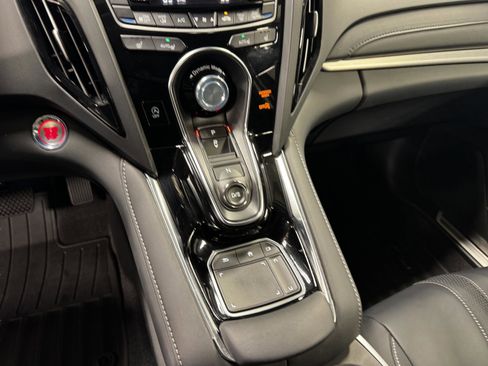 Used 2025 Acura RDX SH-AWD w/ Technology Package image 15
