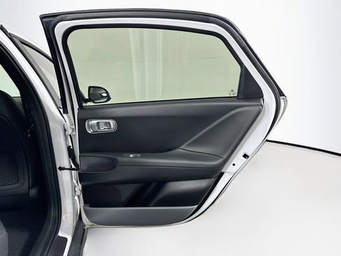 Used 2024 Hyundai Ioniq 6 SEL image 31