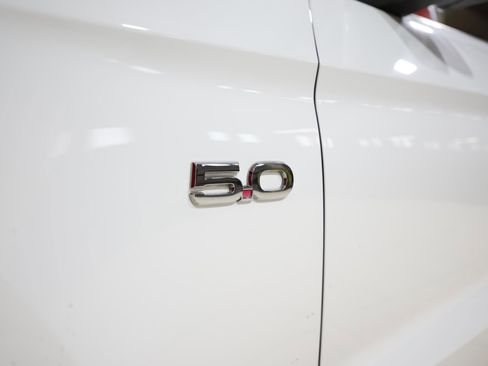 Used 2015 Ford Mustang GT Premium image 26