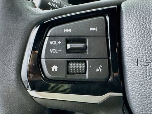 Used 2026 Honda Odyssey Sport-L image 13