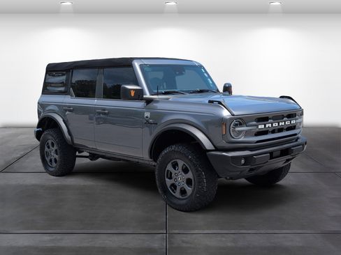 Used 2023 Ford Bronco Big Bend AWD/4WD image 2