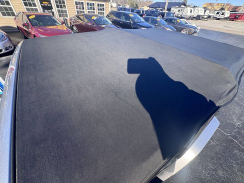 Used 2016 Jeep Wrangler Sahara w/ Dual Top Group image 17