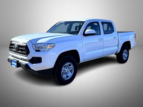 Used 2023 Toyota Tacoma SR image 1