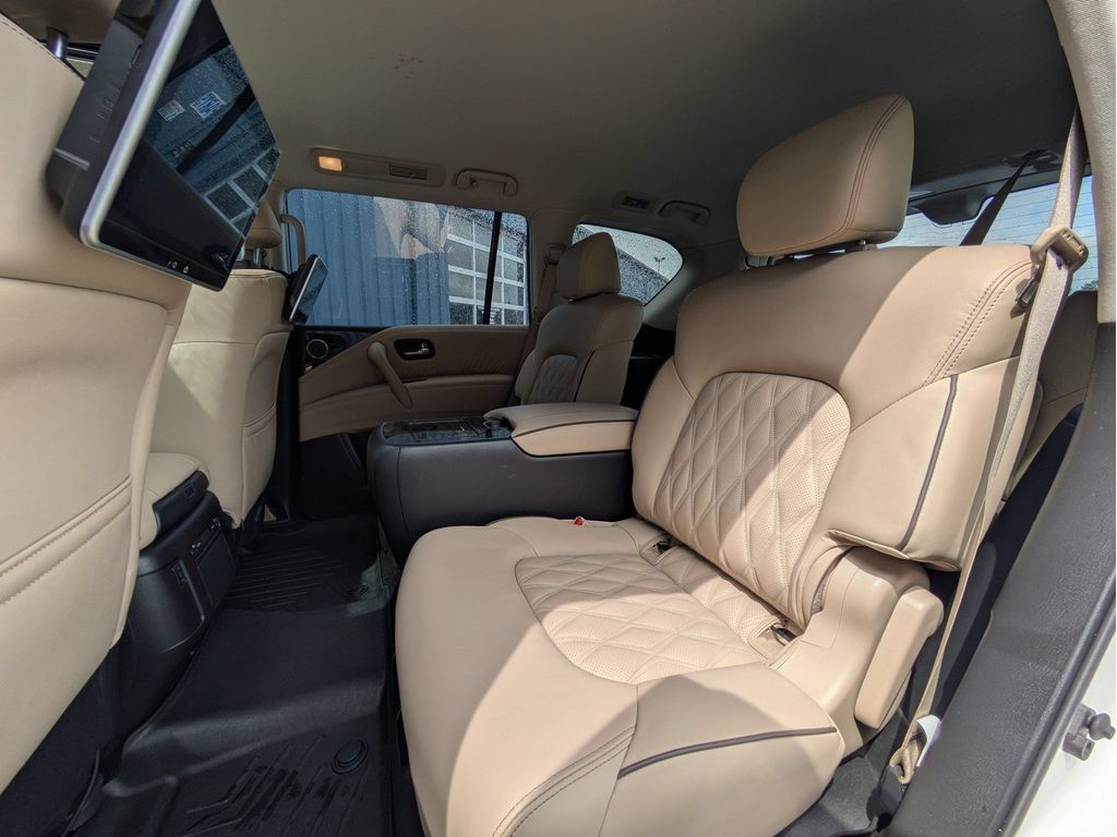 Used 2024 Nissan Armada Platinum w/ Captain's Chairs Package RWD image 30