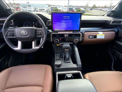 New 2026 Toyota 4Runner Limited AWD/4WD image 5