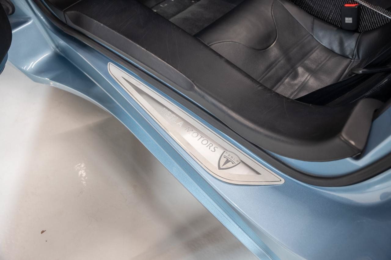 Used 2008 Tesla Roadster RWD image 66