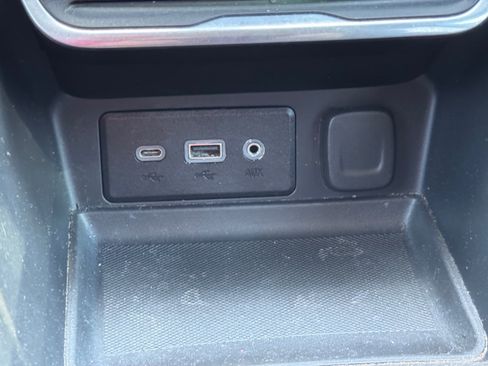 Used 2020 GMC Terrain SLE w/ Driver Convenience Package FWD image 24