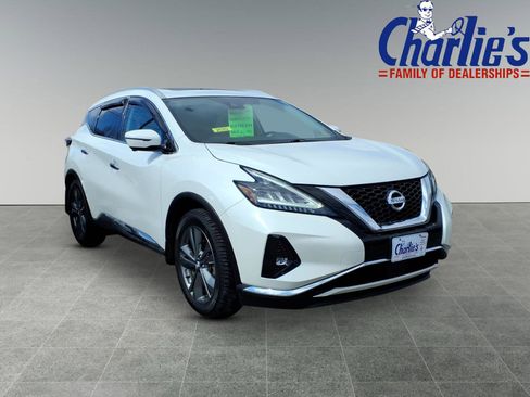 Used 2020 Nissan Murano Platinum image 3