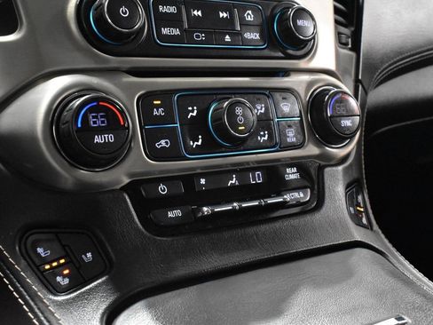 Used 2020 GMC Yukon Denali image 23