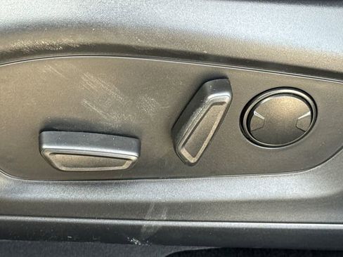 New 2026 Ford Explorer Active RWD image 22